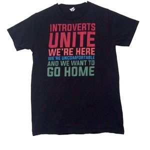 🌞 Delta Kingspun black short sleeve crew neck Introverts Unite tee S
